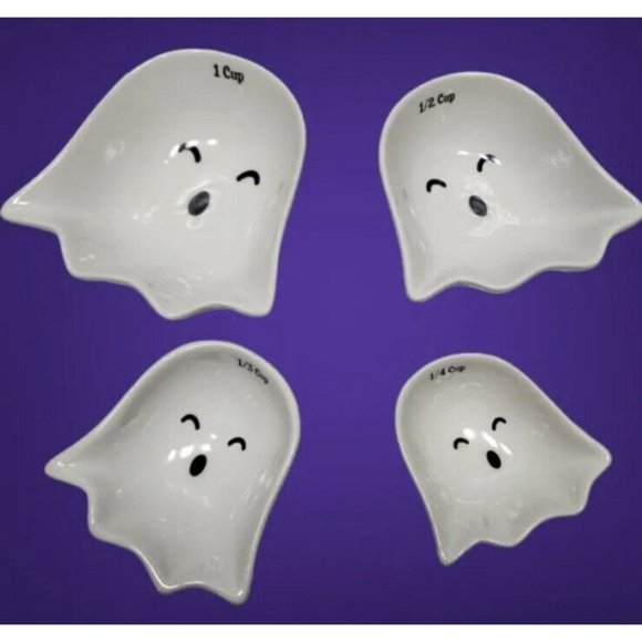 New WHIMSICAL CUPBOARD 10 STRAWBERRY Halloween Ghost Nesting Measuring Cups‎ Set